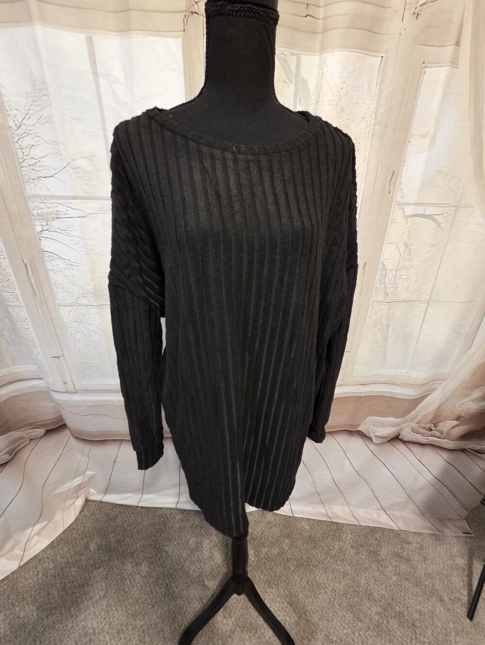 Black Ribbed Long Sleeve Tunic Sweater
